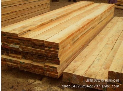 厂家定做辐射松木板材 辐射松建筑木方 防腐木材料
